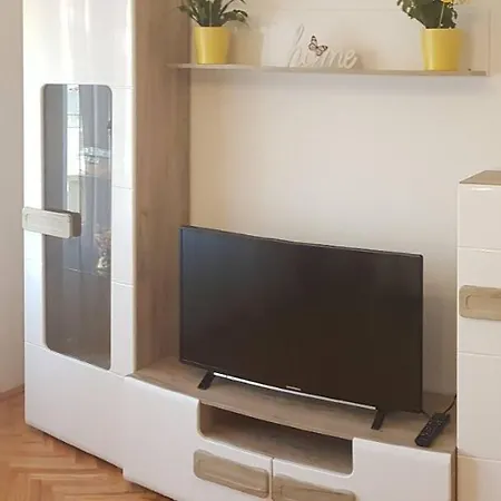 Apartment Domina Supetar